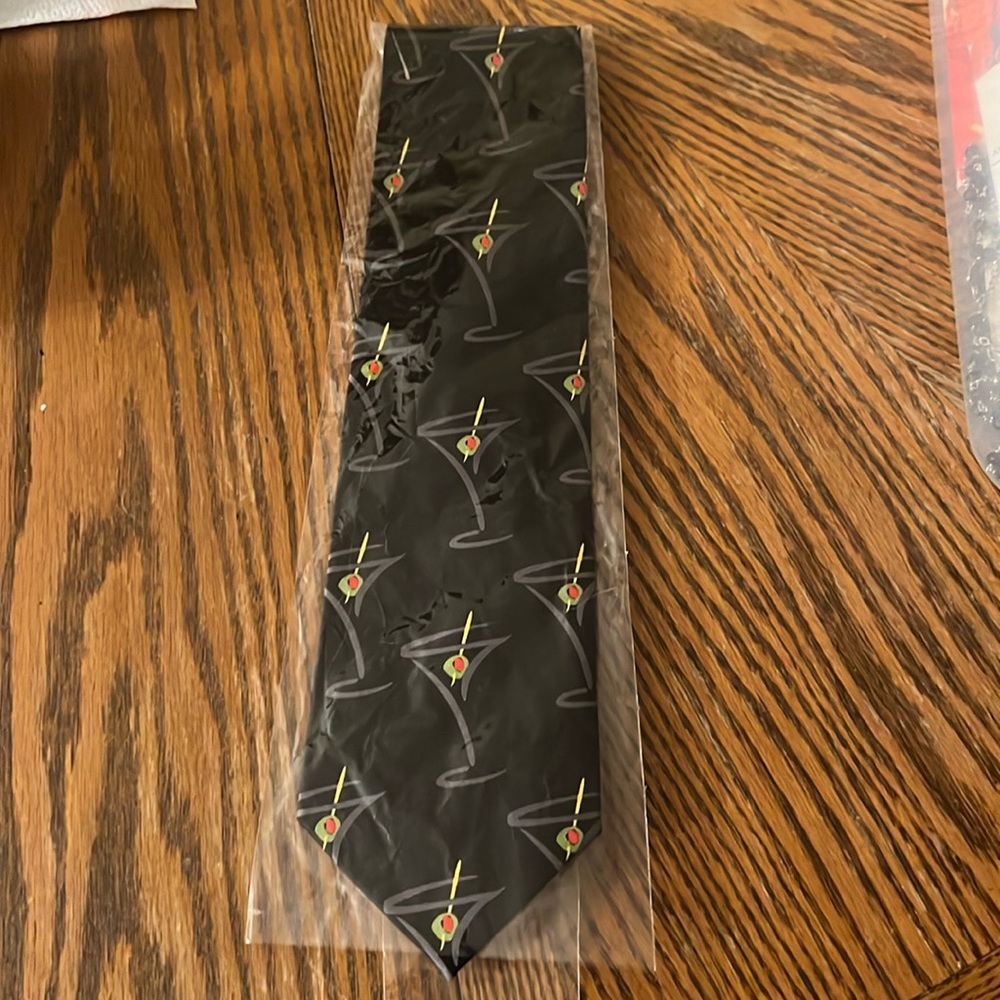 Beefeaters collectors tie